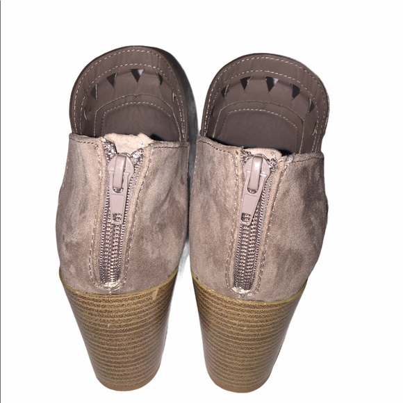 Sexy Qupid laser cut open toe booties - Picture 5 of 8